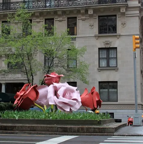 Verified artwork image for The Roses on Park Avenue